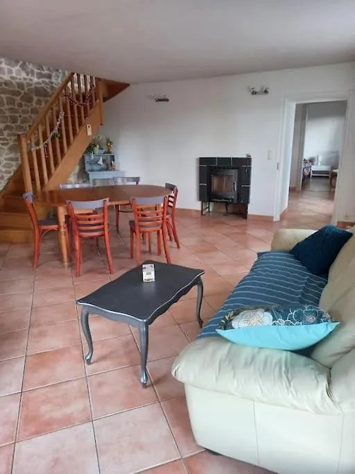 Beau Gite 3 Epis Gite De France, Excellent Emplacement De Tres Belles Plages , En Bretagne Sud Plouhinec